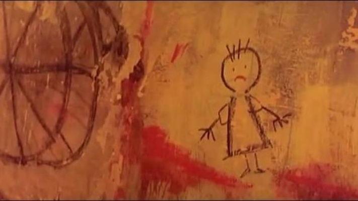 此屋阴气森森，墙上现恐怖涂鸦，这是一个鬼屋，香港经典鬼片