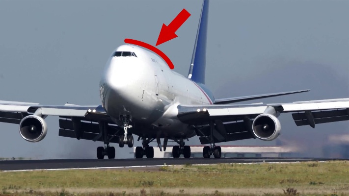为什么波音747的头部，有一个隆起的包？