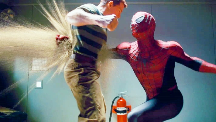 科幻片：蜘蛛侠遇到打不死的沙人，为了报仇，他变成了“黑蜘蛛”