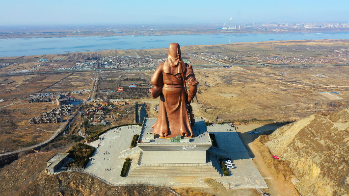 世界最大关公铜像，坐落于山西运城中条山上，耗资2亿建造！
