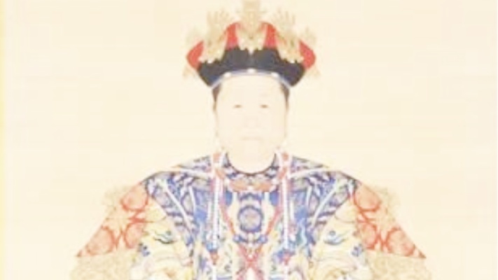 传奇太后孝庄辅佐三代清朝皇帝，死后为何葬在皇家陵园墙外？
