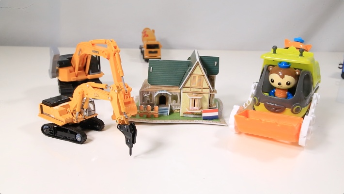 海底小纵队第4季谢灵通建新房子，挖土机掘地机和泥沙运输车玩具