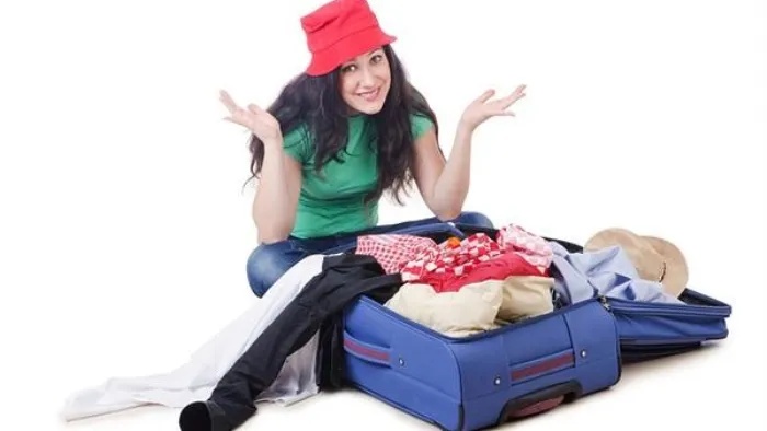出门旅游必备物品清单，收拾行李自查表，照着打包行李准没错！