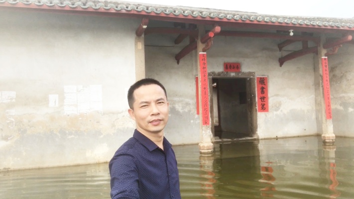 广东梅州发现一个奇怪老屋，四面环水，算什么风水呢？