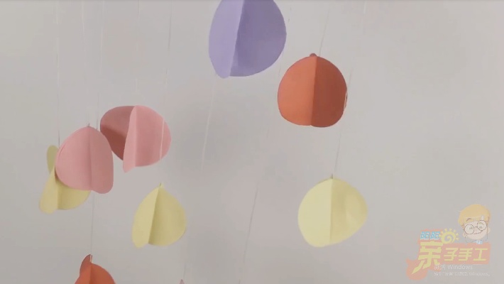 儿童纸艺彩色风铃制作，发挥你的创造力，挂起来真是漂亮极了