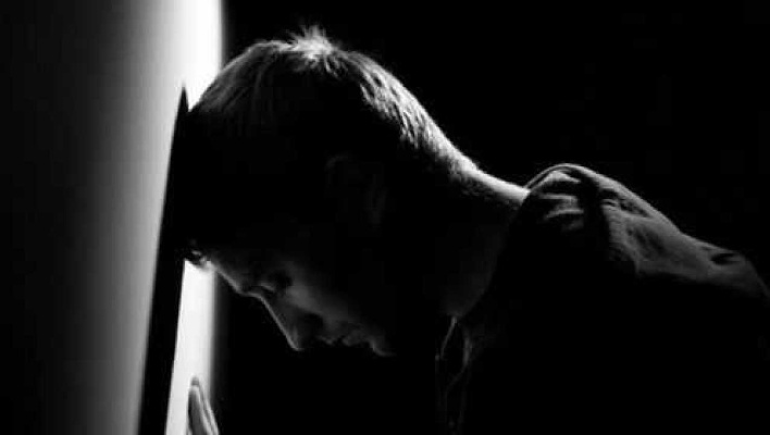 孤僻内向?测测你患焦虑症的几率有多大?看完要注意自己的情绪!