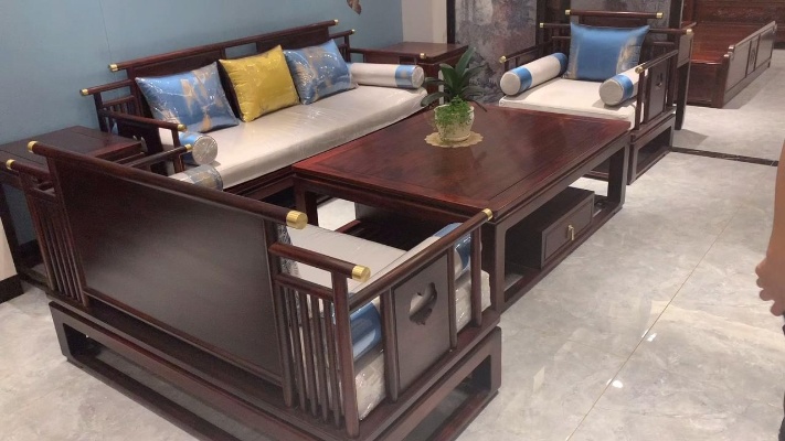 新中式简集沙发，今年最流行的沙发款式，价钱不到2万！