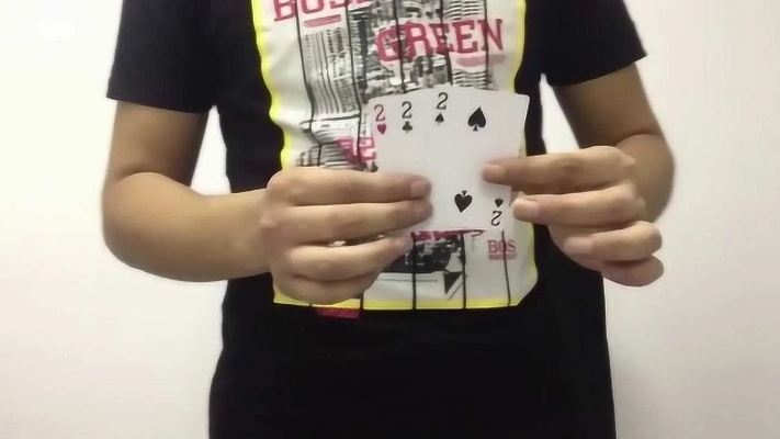 魔术揭秘密码牌认牌，扑克普通分析仪，变牌衣瞬间变牌解密！